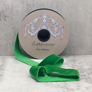 Emerald Voss Velvet Ribbon, 1.5" X 20YD