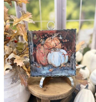 Mini Rozie’s Barn Pumpkins