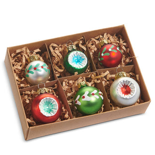 Vintage Ornaments Set