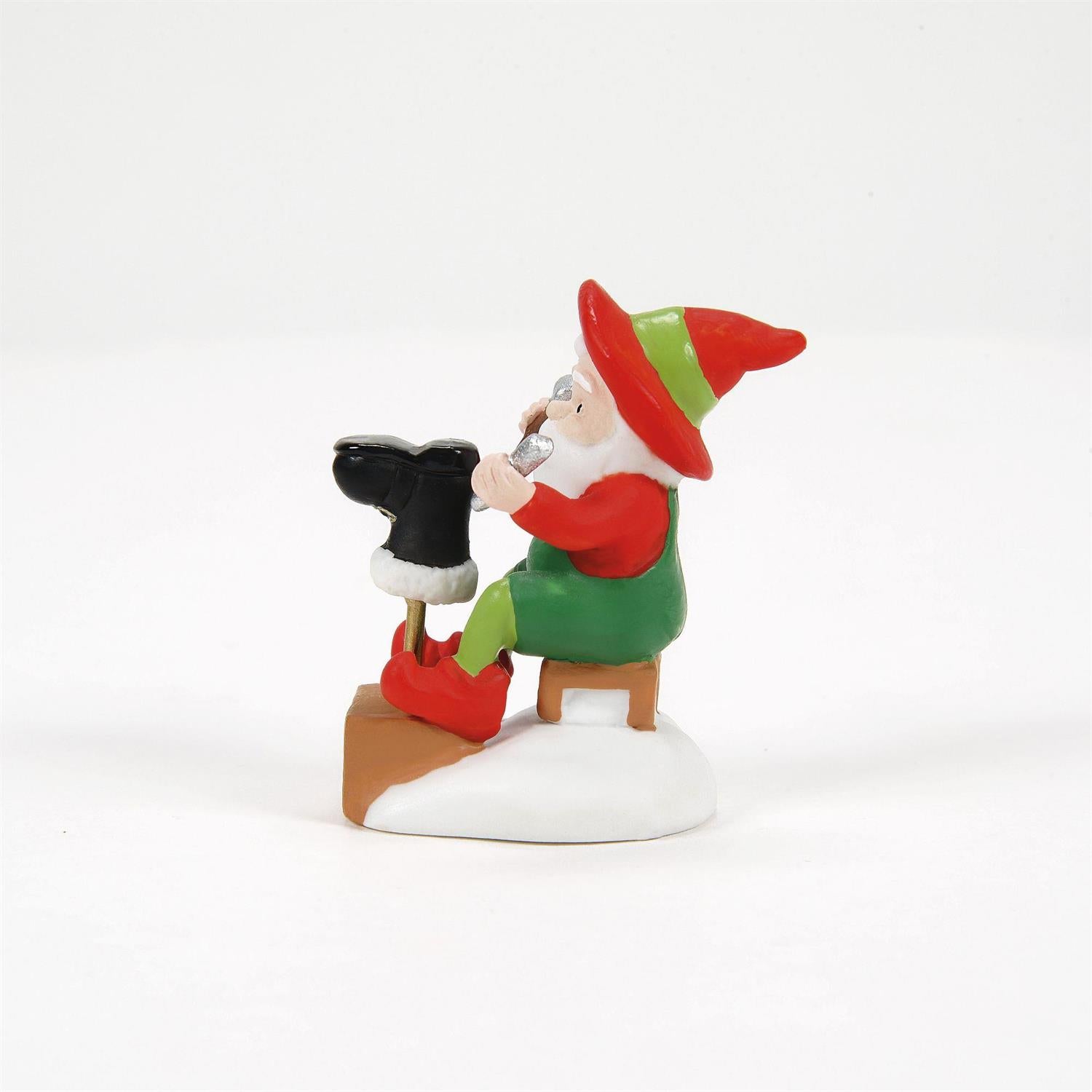 Department 56 Santa's Chief Cobbler - Thumbnail 5