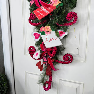 Cards of Love Teardrop