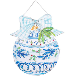 Beck’s Winter Wonderland Ball Ornament Door Hanger