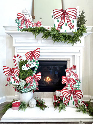 Modern Gift Box Yard