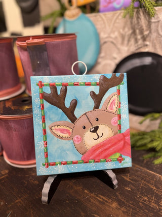 Mini Kross Peeking Deer
