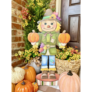 Scarecrow Nutcracker, Medium