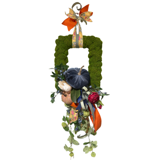 Velvet Pumpkin Moss Wreath