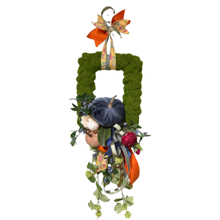 Velvet Pumpkin Moss Wreath