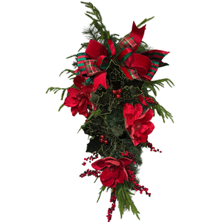 Poinsettia Teardrop