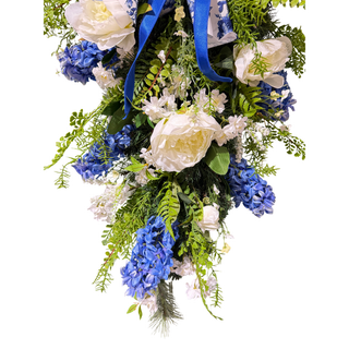 Blue Willow Teardrop