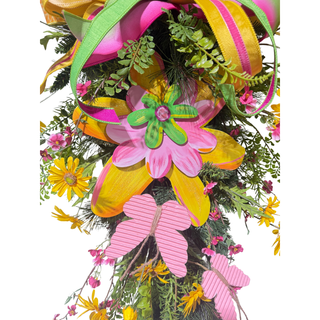 Timeless Bloom Teardrop with Flower