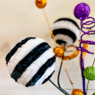 Glitter Curly Velvet Ball Pick